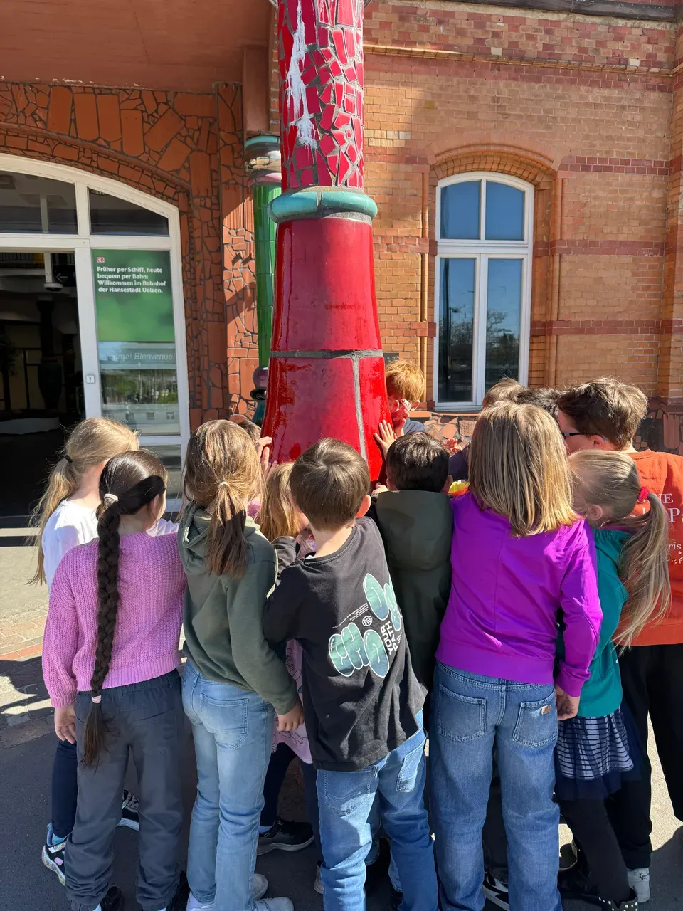 Ein Bahn­hof zum An­fas­sen.